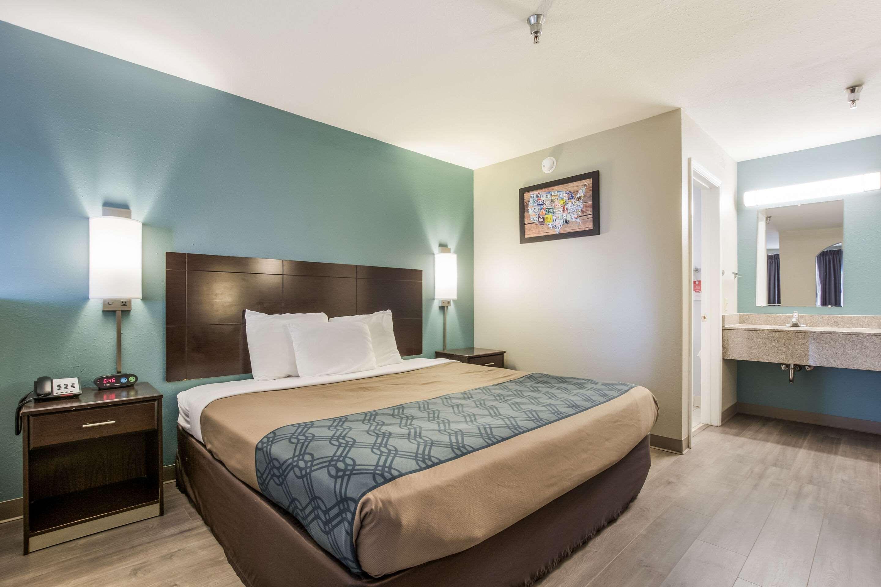 Econo Lodge Inn & Suites I-65 Brooks Exteriér fotografie