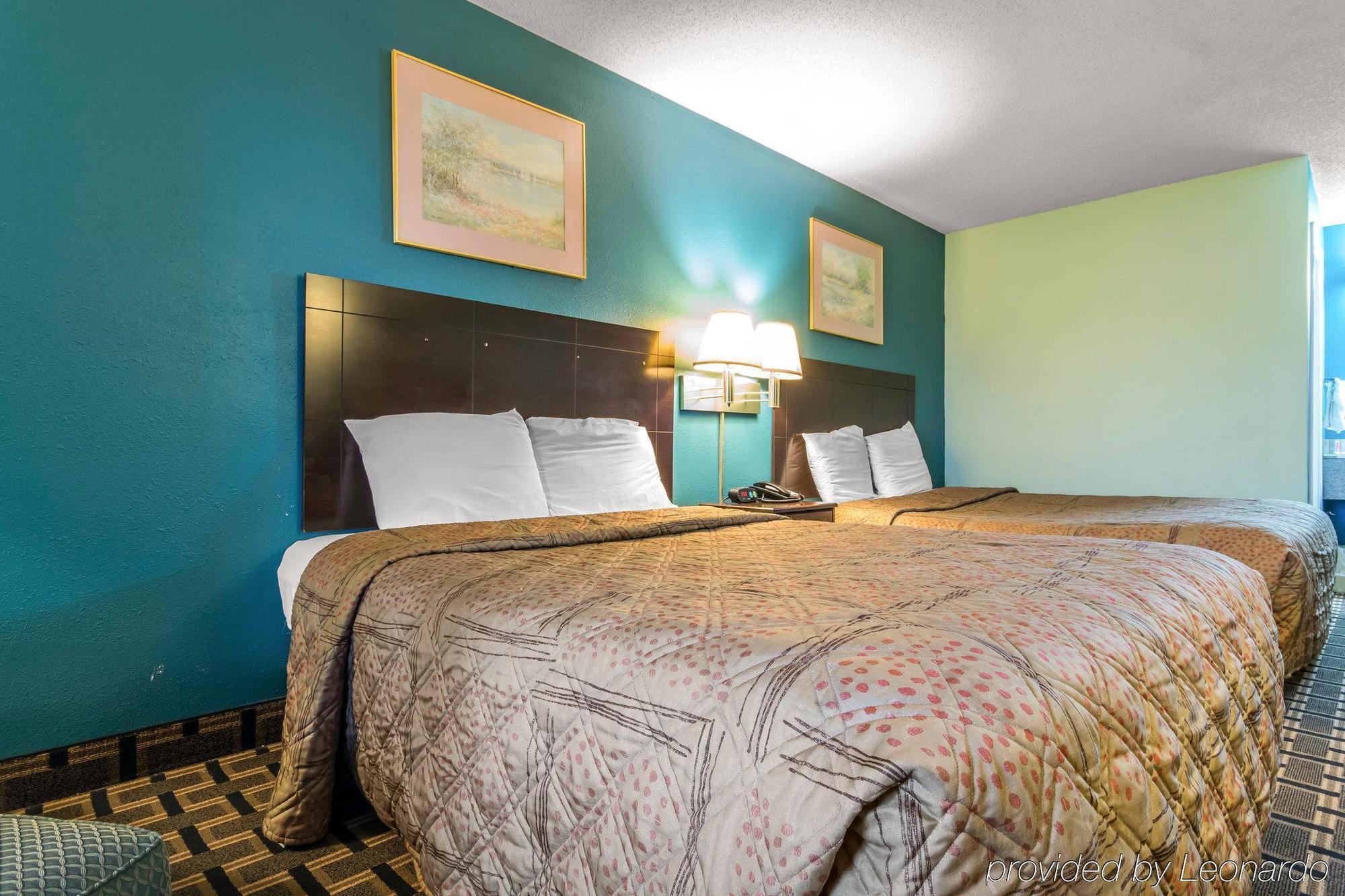 Econo Lodge Inn & Suites I-65 Brooks Exteriér fotografie